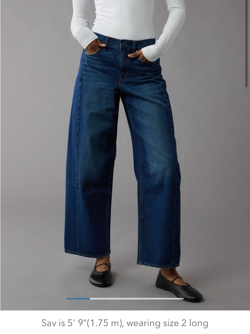 AE Dreamy Drape Strigid
Barrel Jean